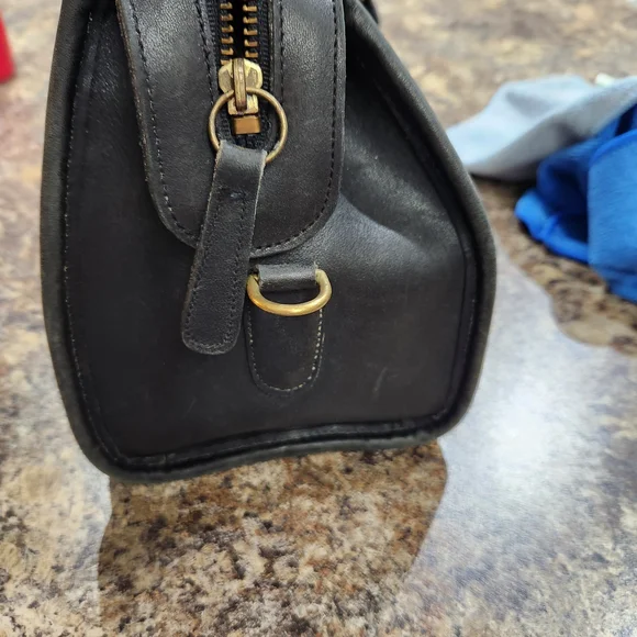 Vintage Coach Black SATCHEL Leather Bag - Picture 7 of 15